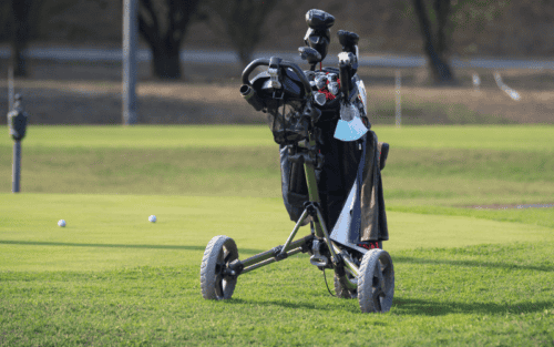 Golftrolley Elektrisch Test: Die 11 besten (Bestenliste)